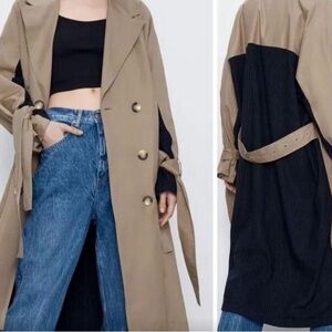 Zara Mixed Media Tan/Navy 2 Tone Trenchcoat Size Large